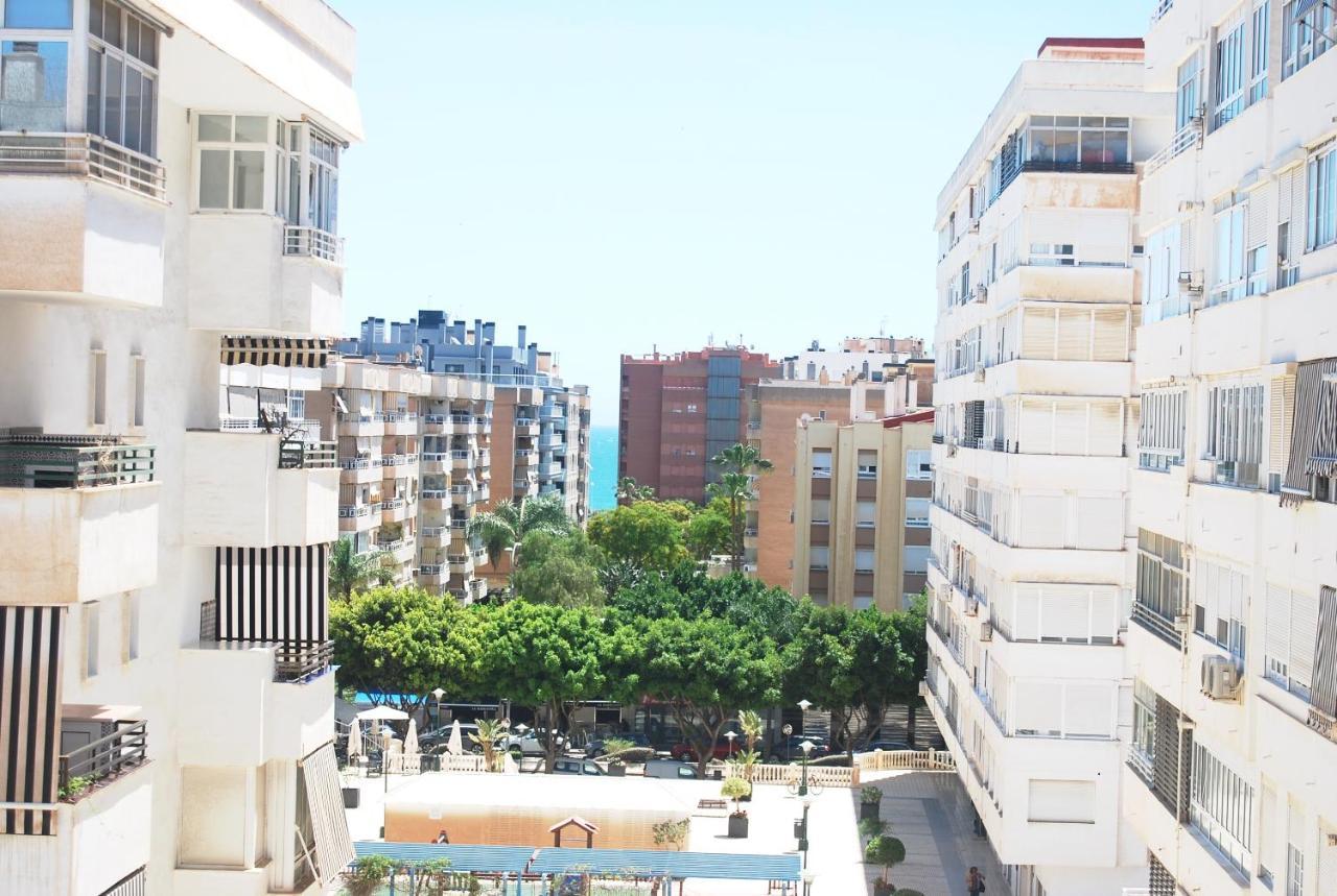Precioso Apartamento A 5 Minutos Andando De La Playa マラガ エクステリア 写真