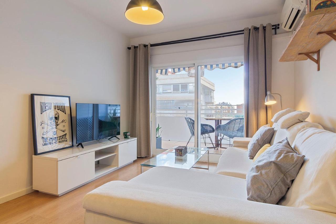 Precioso Apartamento A 5 Minutos Andando De La Playa マラガ エクステリア 写真