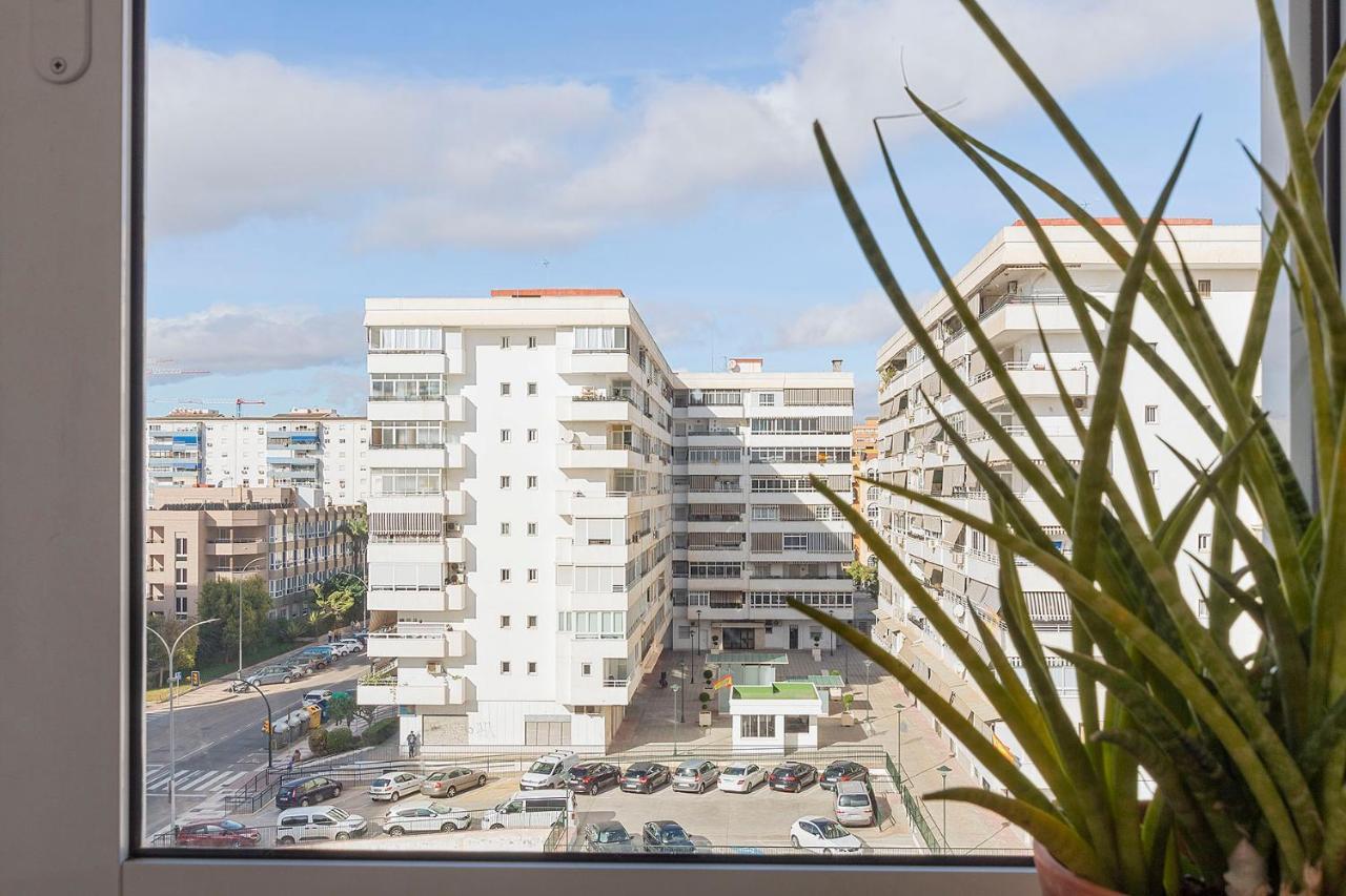 Precioso Apartamento A 5 Minutos Andando De La Playa マラガ エクステリア 写真
